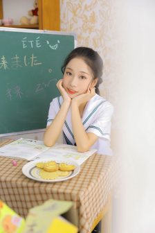 女大学生的沙龙室